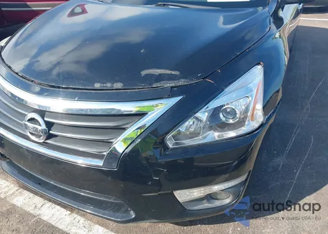 2015 Nissan Altima 2.5 Sv z USA, uszkodzony, nr VIN 1N4AL3AP2FC429162
